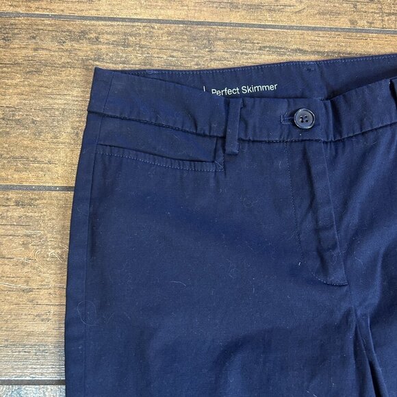 Talbots Navy Blue Perfect Skimmer Cropped Pants Size 2 Button Hem - Picture 8 of 10